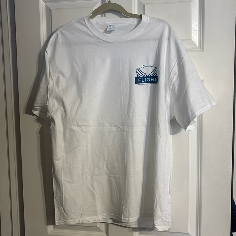 Yuengling Flight men’s T-shirt XL NEW